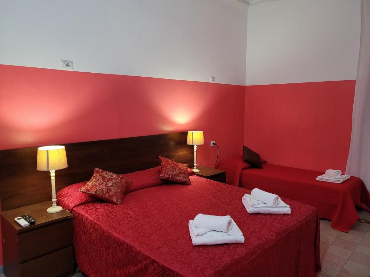 Relax On 247 Hostel Rome Exterior photo