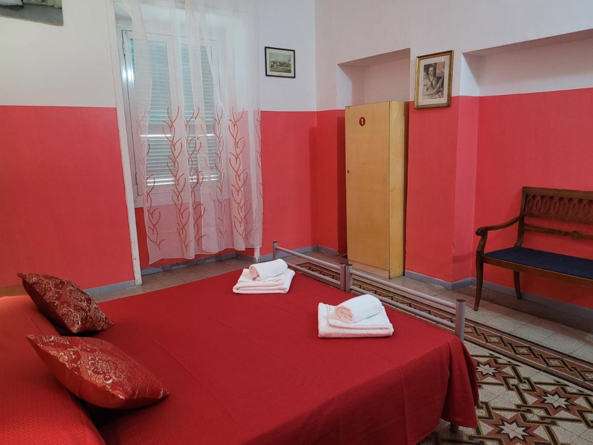 Relax On 247 Hostel Rome Exterior photo